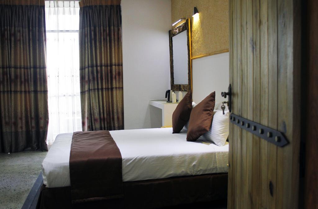 The Tenth Hotel Ella Chambre photo