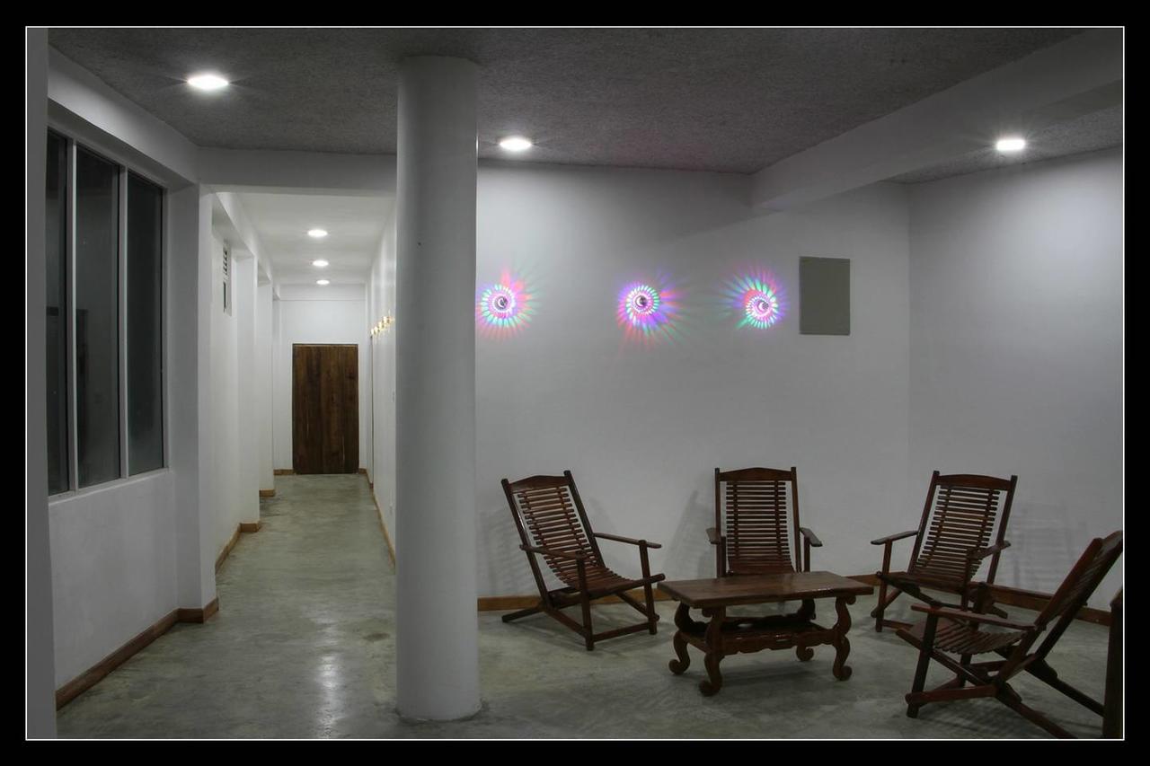 The Tenth Hotel Ella Extérieur photo
